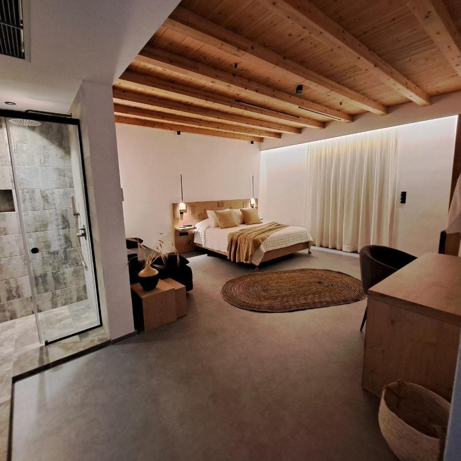 Nisaki Hotel & Elite Suites Ermúpoli Kültér fotó