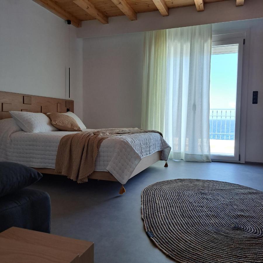 Nisaki Hotel & Elite Suites Ermúpoli Kültér fotó