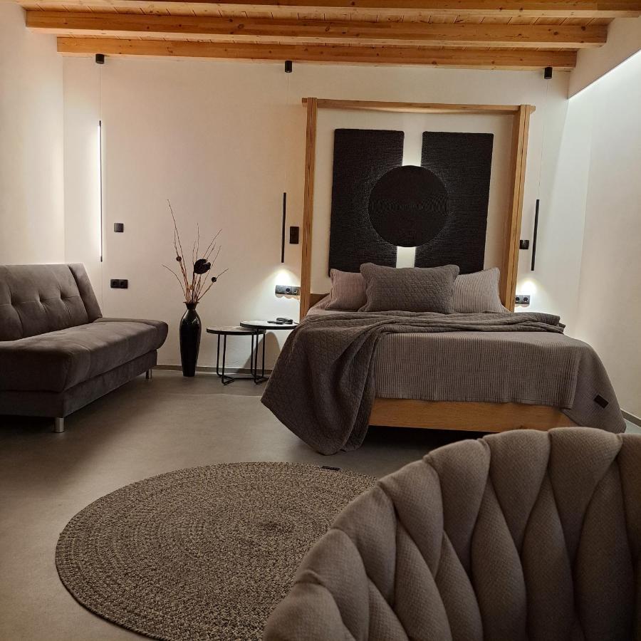 Nisaki Hotel & Elite Suites Ermúpoli Kültér fotó
