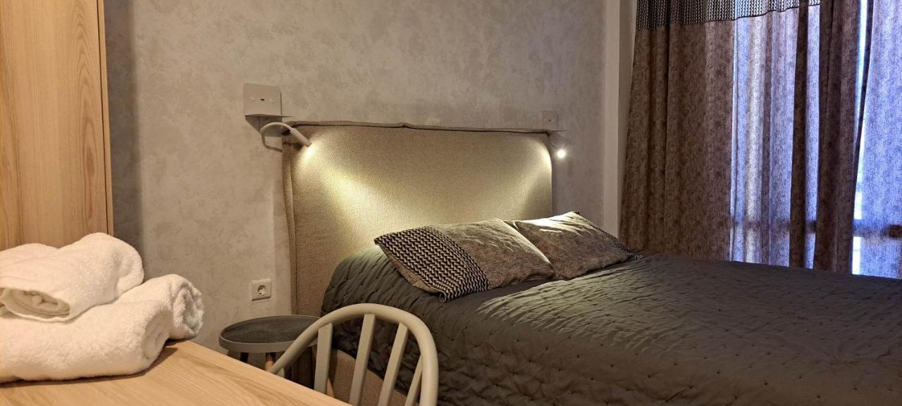 Nisaki Hotel & Elite Suites Ermúpoli Kültér fotó