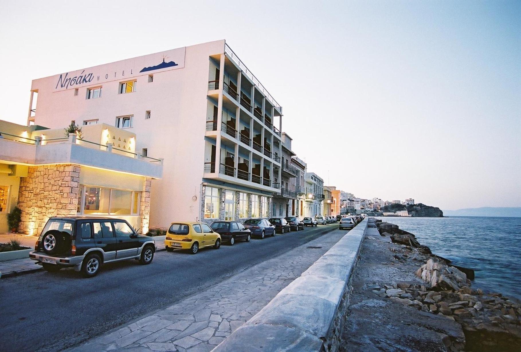 Nisaki Hotel & Elite Suites Ermúpoli Kültér fotó