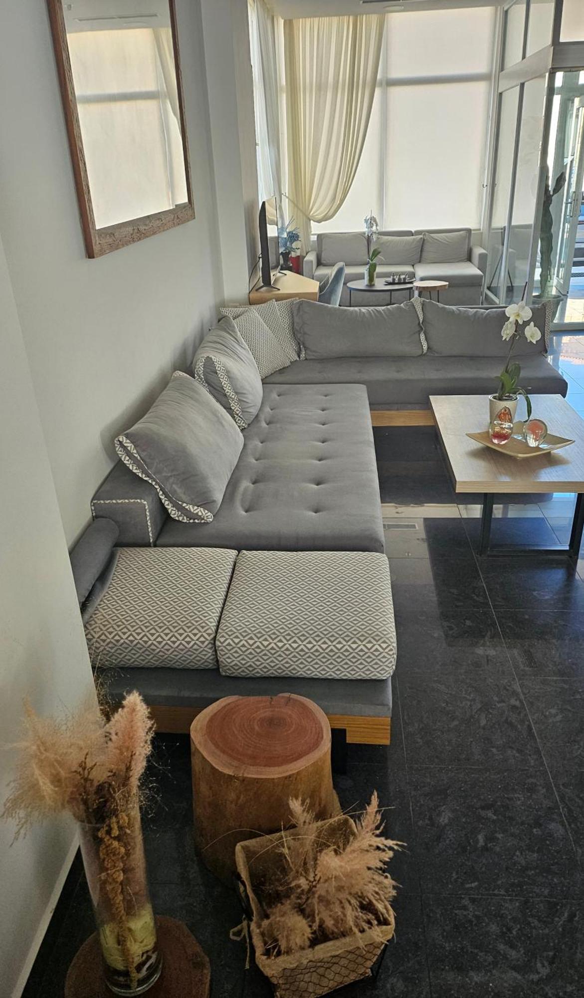 Nisaki Hotel & Elite Suites Ermúpoli Kültér fotó