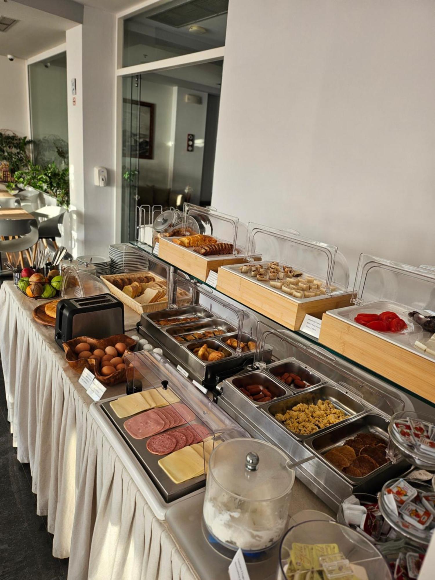 Nisaki Hotel & Elite Suites Ermúpoli Kültér fotó