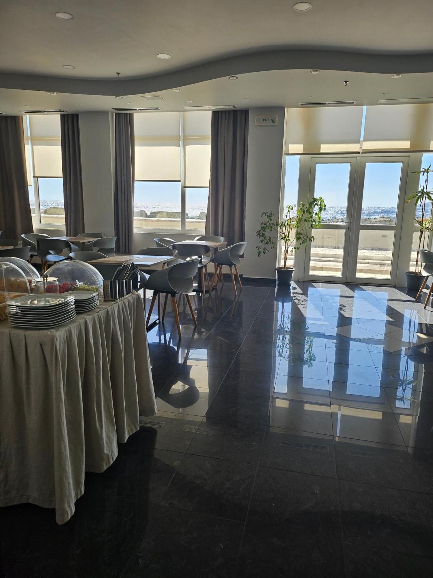 Nisaki Hotel & Elite Suites Ermúpoli Kültér fotó