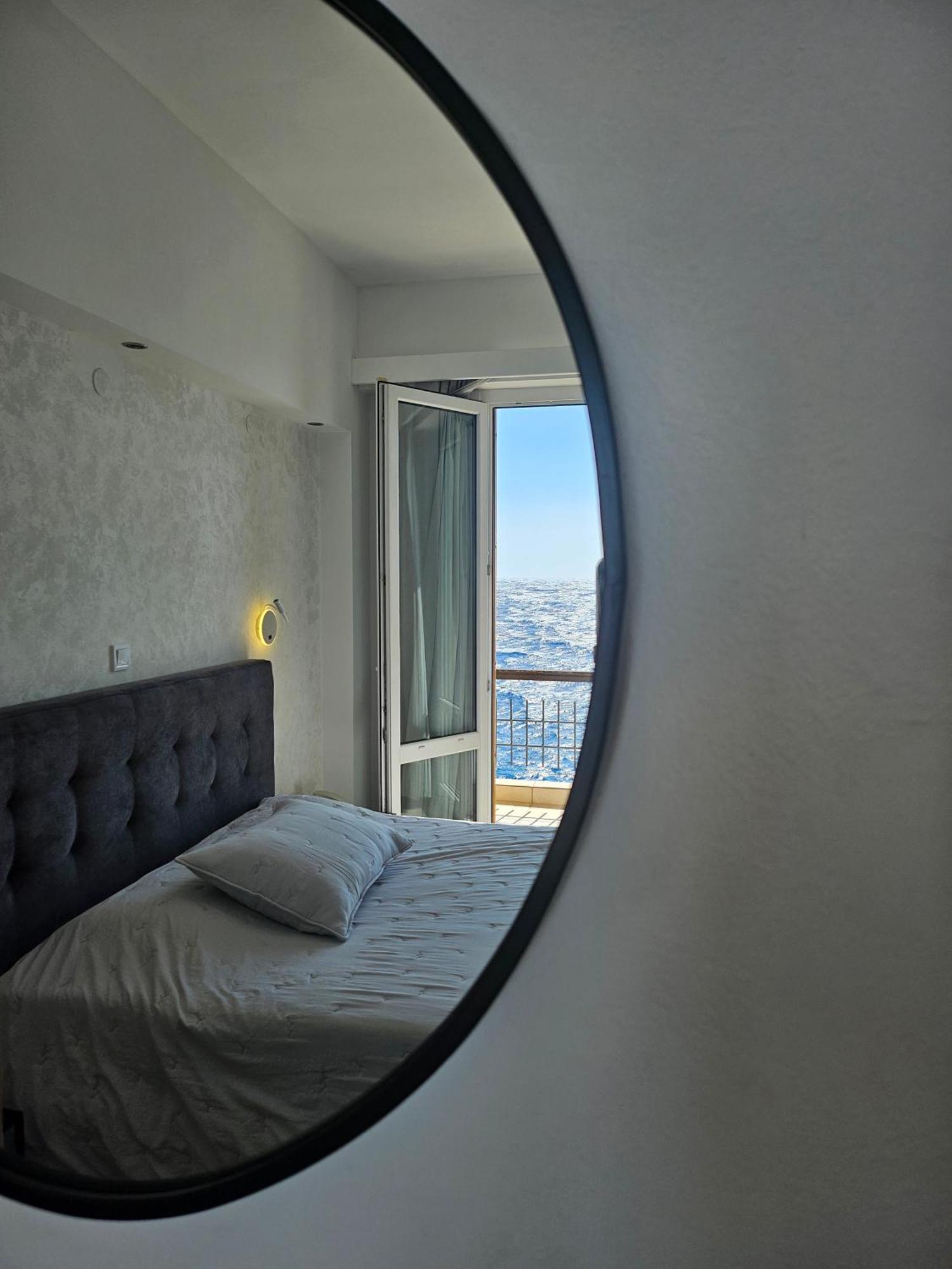 Nisaki Hotel & Elite Suites Ermúpoli Kültér fotó